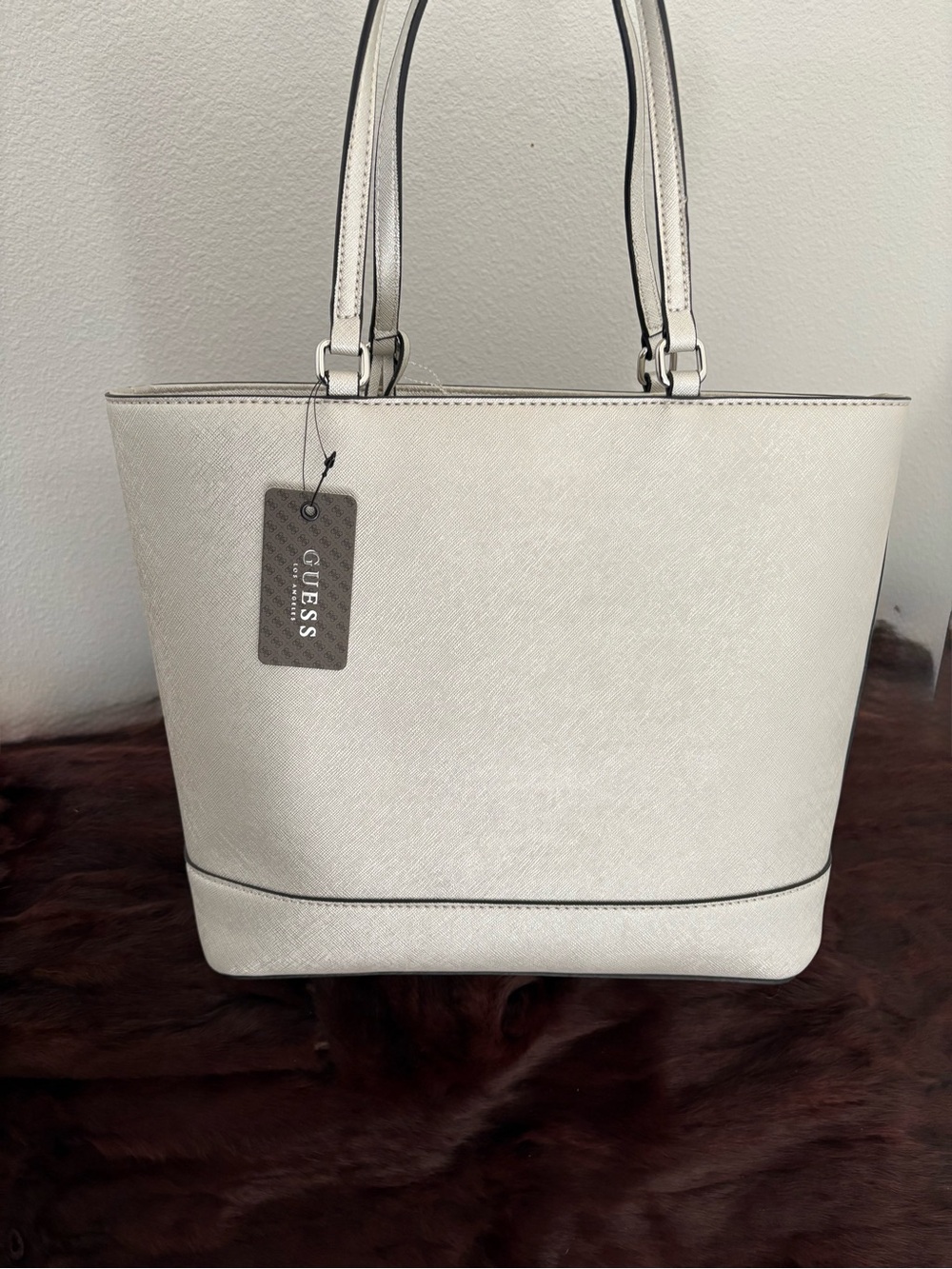 Guess Tote metallic silver - Picture 2 of 6